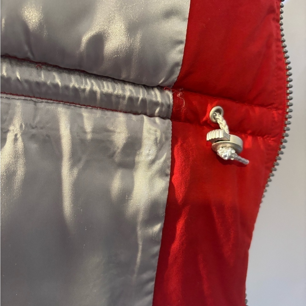 Vintage LIZ CLAIBORNE Women’s Red Puffer Jacket Size M Petite - Picture 8 of 9